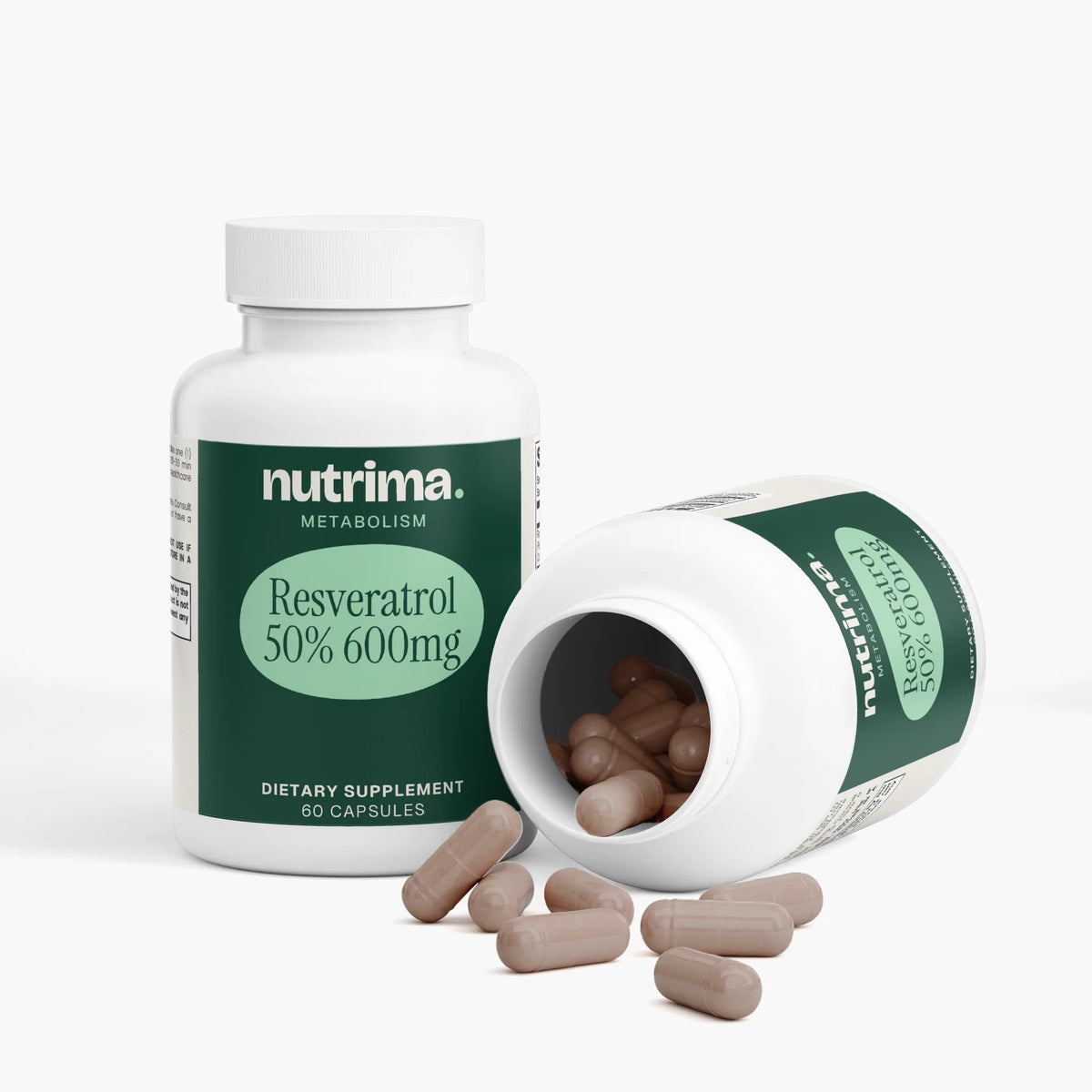 Resveratrol 50% 600mg capsules spilled next to an open bottle, highlighting the dietary supplement by nutrima.